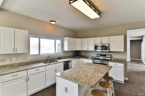 914 Crown Pointe Estates Dr, Wildwood, MO 63021 photo 17