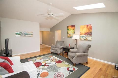 43 Dunmore Cir, O'fallon, MO 63368 photo 4