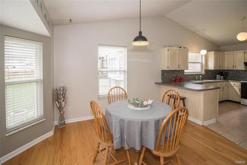 43 Dunmore Cir, O'fallon, MO 63368 photo 7