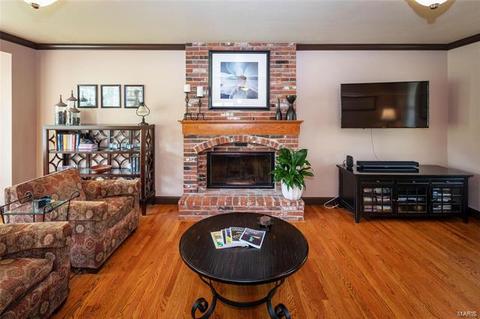 246 Dickens Farm Ln, Ballwin, MO 63021 photo 13