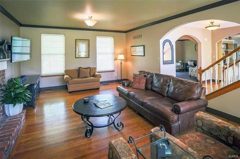 246 Dickens Farm Ln, Ballwin, MO 63021 photo 14