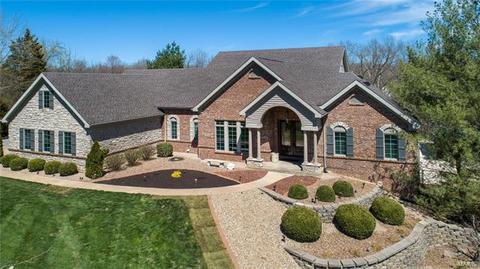 1641 Summit Estates Dr, O'fallon, MO 63366 photo 3