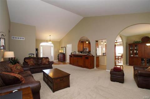 513 Crown Pointe Estates Ct, Wildwood, MO 63021 photo 6