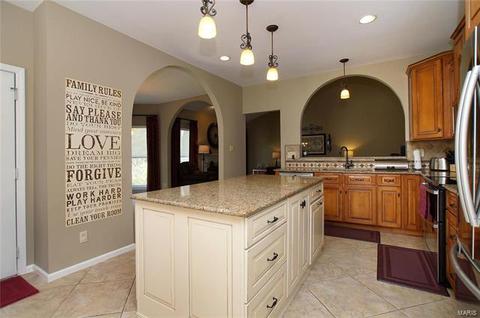 513 Crown Pointe Estates Ct, Wildwood, MO 63021 photo 12