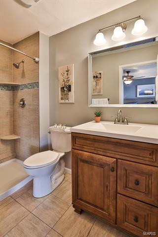 693 Henry Ave, Manchester, MO 63011 photo 15