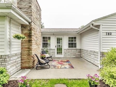 782 Rojean Dr, Ellisville, MO 63021 photo 2