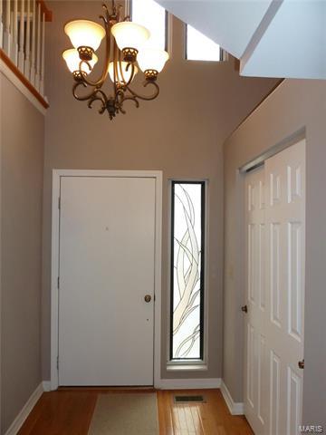 611 Highview Circle Dr, Ballwin, MO 63021 photo 4