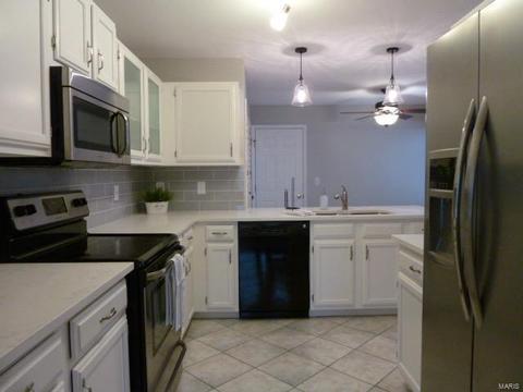 611 Highview Circle Dr, Ballwin, MO 63021 photo 6