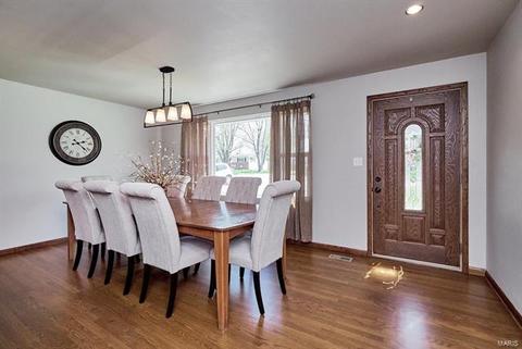727 Cordes St, O'fallon, MO 63366 photo 9