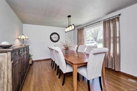 727 Cordes St, O'fallon, MO 63366 photo 4