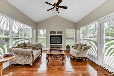 27 Orchard Trace Ln, Grover, MO 63040 photo 7