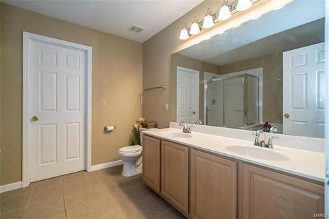 1558 Buckhurst Ct, Ballwin, MO 63021 photo 16