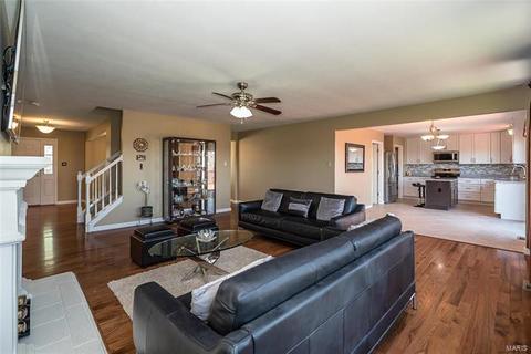 1558 Buckhurst Ct, Ballwin, MO 63021 photo 7