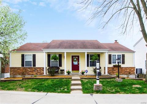 106 Lamplighter, O'fallon, MO 63368 photo 1