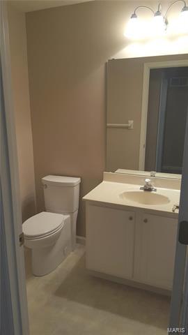 667 Hawk Run Dr, O'fallon, MO 63368 photo 6