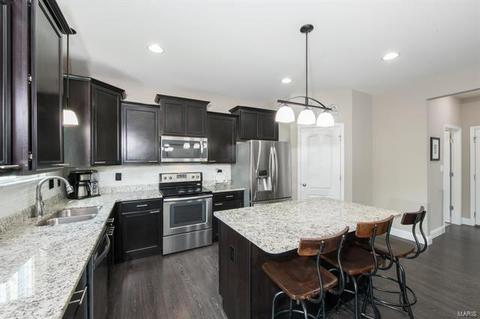 232 Flint Brook Dr, O'fallon, MO 63366 photo 9