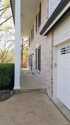 829 Gardenway Dr, Ballwin, MO 63011 photo 27