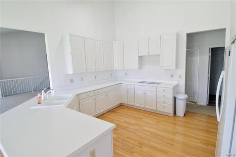 1 Charing Cross Ct, Weldon Spring, MO 63304 photo 7