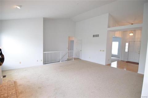 1 Charing Cross Ct, Weldon Spring, MO 63304 photo 5