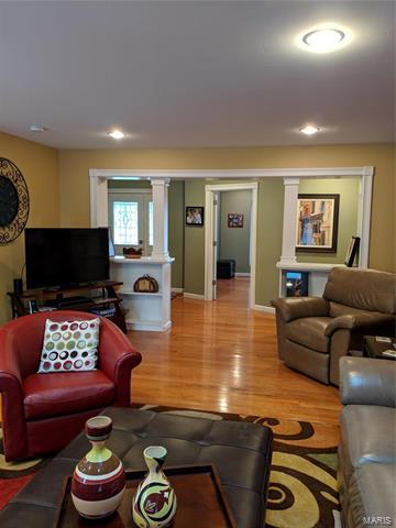 711 Barham Down Dr, Ballwin, MO 63011 photo 5
