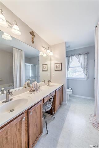 127 Rightfield Dr, O'fallon, MO 63366 photo 17