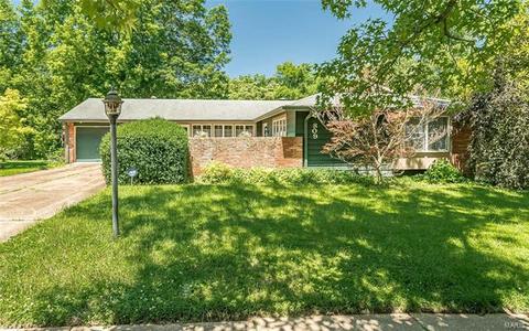 809 Garonne Dr, Manchester, MO 63021 photo 1
