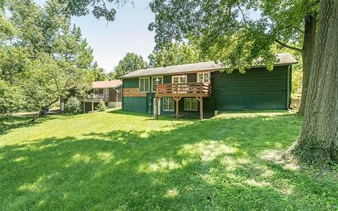 809 Garonne Dr, Manchester, MO 63021 photo 3