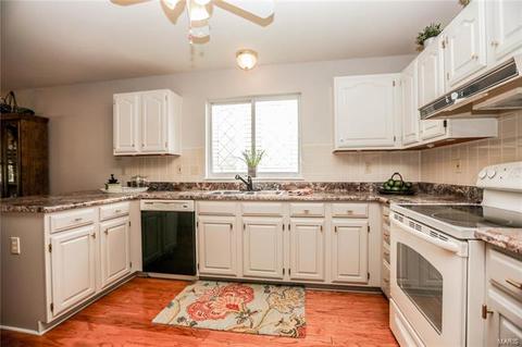 17130 Elm Trail Dr, Eureka, MO 63025 photo 12