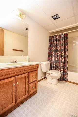 17130 Elm Trail Dr, Eureka, MO 63025 photo 27