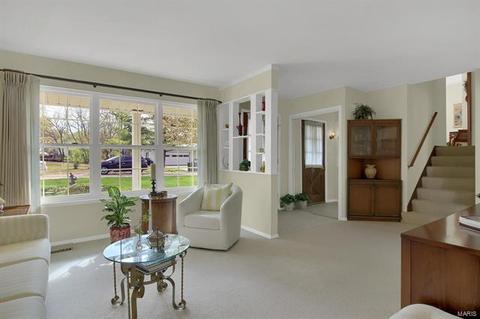 413 Ranch Dr, Manchester, MO 63011 photo 6