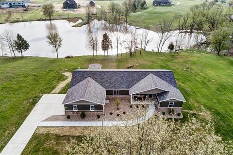2000 Alana Ln, O'fallon, MO 63366 photo 3
