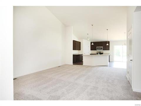 5325 Trailhead Ct, Eureka, MO 63025 photo 3