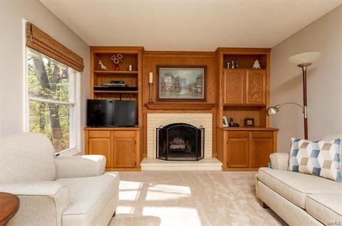 1484 Sandpointe Ct, Manchester, MO 63021 photo 10