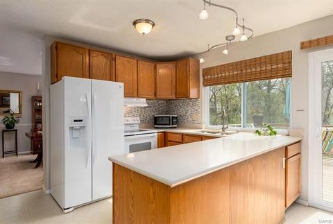 1484 Sandpointe Ct, Manchester, MO 63021 photo 6