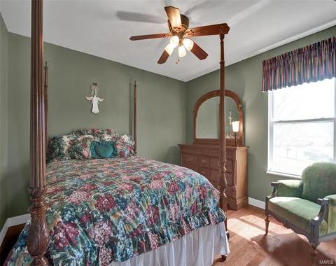 16067 Canterbury Ests, Ellisville, MO 63021 photo 26
