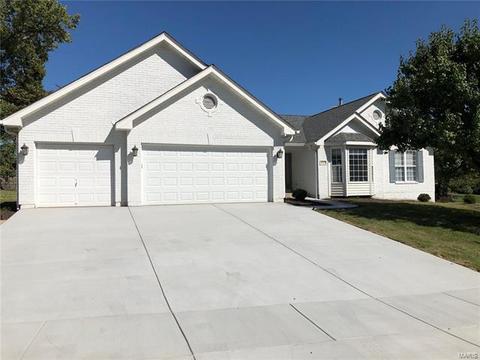16067 Canterbury Ests, Ellisville, MO 63021 photo 1