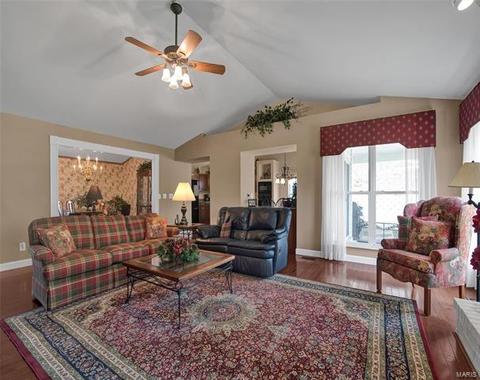 16067 Canterbury Ests, Ellisville, MO 63021 photo 5