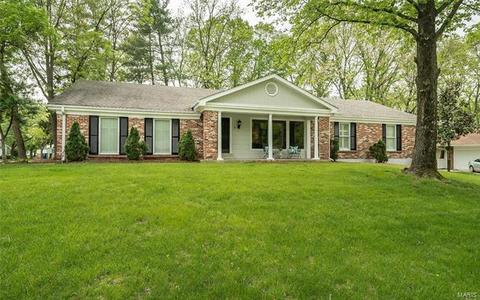 5 Sugar Hill Ct, Manchester, MO 63021 photo 4