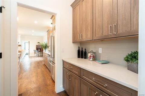 927 Dwyer Ave, Glendale, MO 63122 photo 7