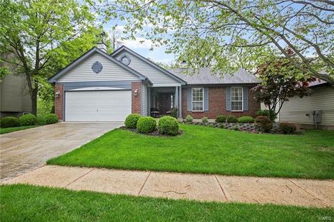 1134 Richland Meadows Dr, Ballwin, MO 63021 photo 1