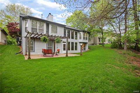 1134 Richland Meadows Dr, Ballwin, MO 63021 photo 3