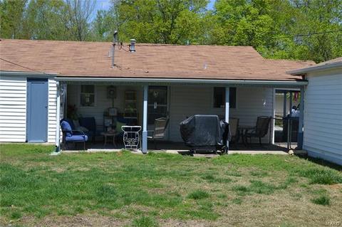 404 Allen, O'fallon, MO 63366 photo 2