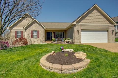 242 Greenburn Dr, Weldon Spring, MO 63304 photo 1