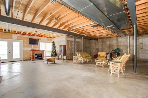 242 Greenburn Dr, Weldon Spring, MO 63304 photo 35