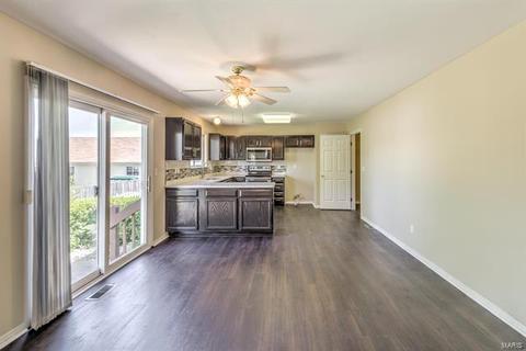 219 Royallmanor Ln, O'fallon, MO 63368 photo 8