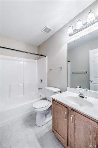 219 Royallmanor Ln, O'fallon, MO 63368 photo 15