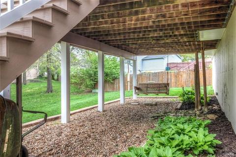 81 Pineview Rdg, Saint Charles, MO 63303 photo 17