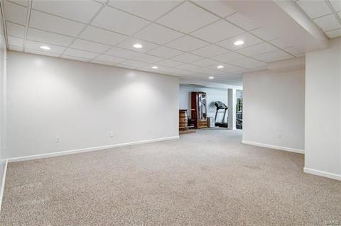 81 Pineview Rdg, Saint Charles, MO 63303 photo 12