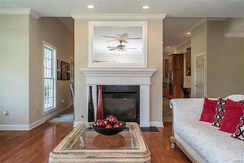657 Clifden Dr, Weldon Spring, MO 63304 photo 16
