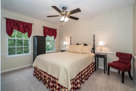 806 Legends View Dr, Eureka, MO 63025 photo 39